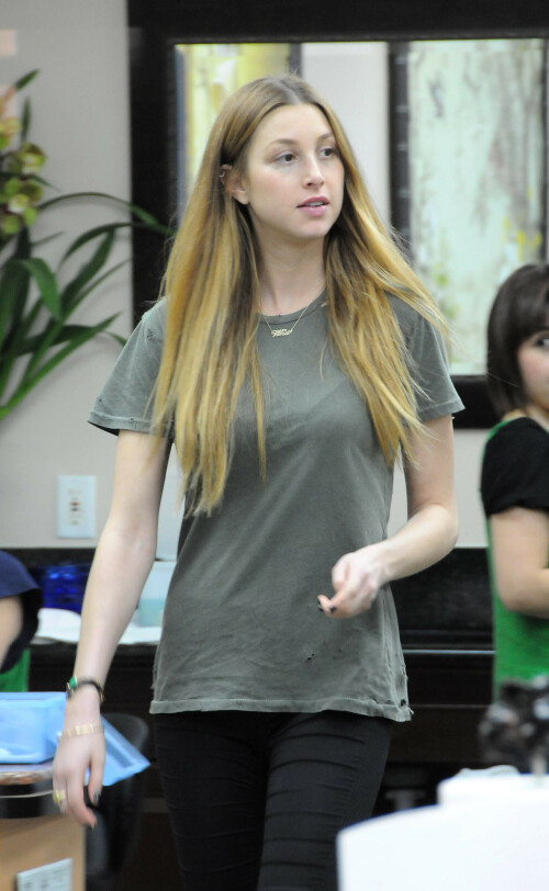 Whitney_Port_January272011_HQPicsSpace_043b0aa65ac166055ff.jpeg