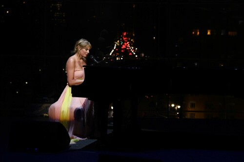 TaylorSwift_2019Time100_HQPicsSpace0001843a1d6ed60dff2b.jpeg