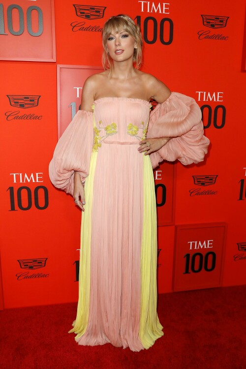 TaylorSwift_2019Time100RedCarpet_HQPicsSpace_119_d8d0770c2122e16b.jpeg