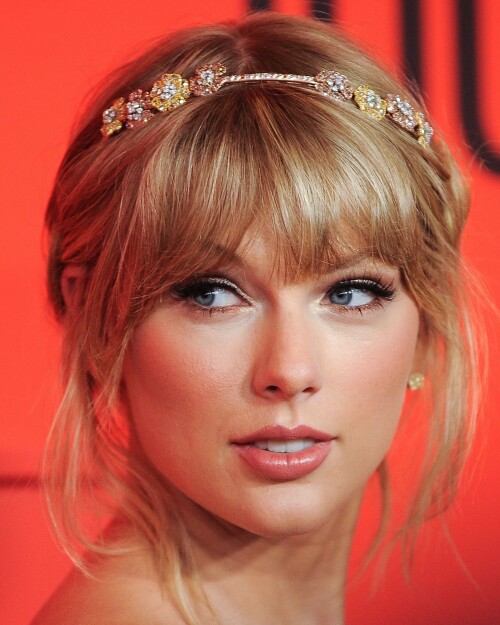 TaylorSwift_2019Time100RedCarpet_HQPicsSpace_34_ca43cfbd700d5632