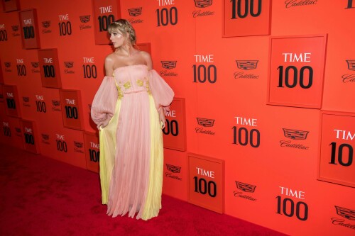 TaylorSwift_2019Time100RedCarpet_HQPicsSpace_84_dee936f398d27296.jpeg
