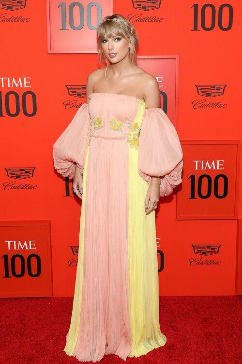 TaylorSwift_2019Time100RedCarpet_HQPicsSpace_95_e1d46e9644e232e7