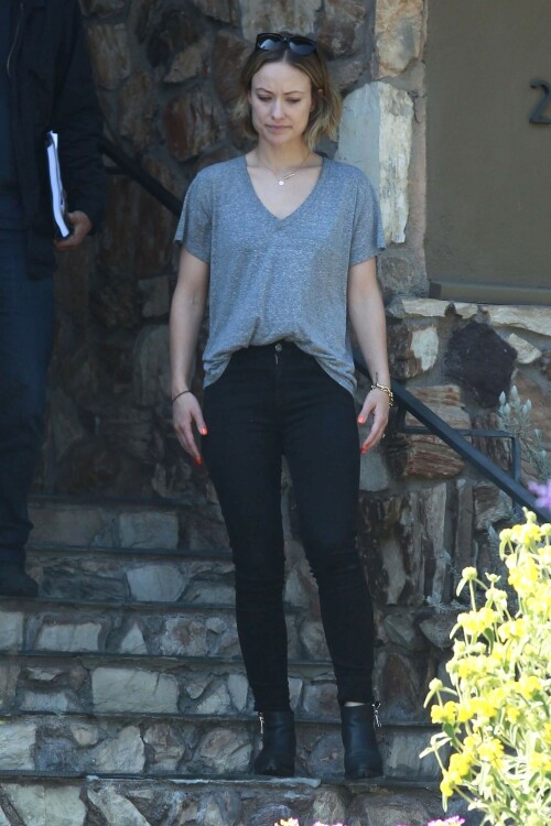 OliviaWilde_April42018_HQPicsSpace_13_0e8c577eb06121c2.jpeg