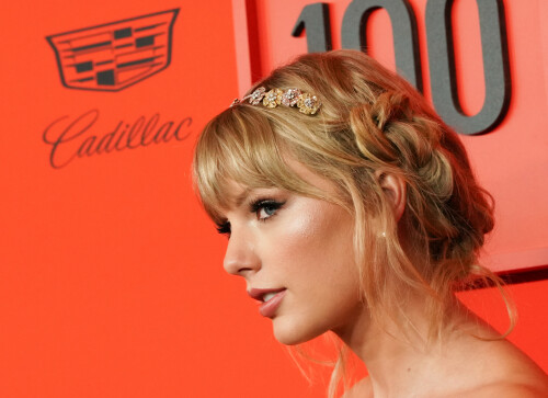 TaylorSwift_2019Time100RedCarpet_HQPicsSpace_325_8b52206f82ea07d2.jpeg