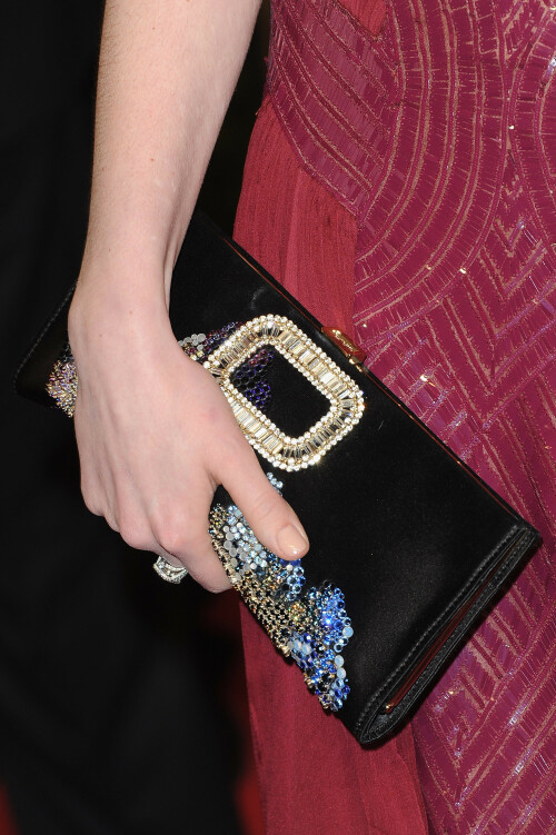 AnneHathaway_VanityFairOscarParty_February272011_HQPicsSpace_20_222fdf9541facc6c.jpeg