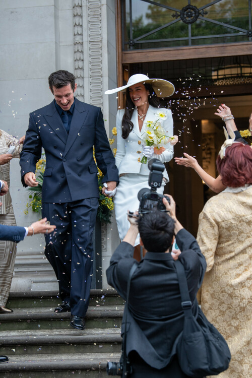 DuaLipa_Wedding_May312026_HQPicsSpace_12_bdeae1f8be29d118.jpeg
