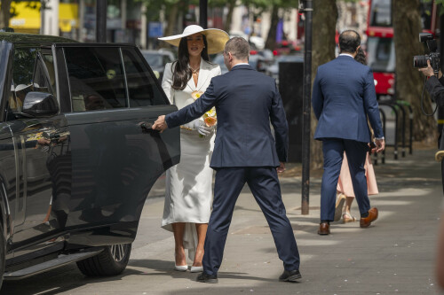 DuaLipa_Wedding_May312026_HQPicsSpace_7_98ab30a1fd5299af