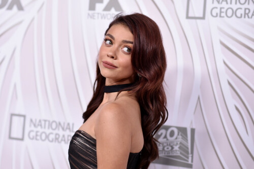 SarahHyland_September172017_AfterParty_HQPicsSpace_17_878bf9513647ce10