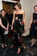 TaylorSwift_SongwritersHallOfFame_June112026_HQPicsSpace_20_2869ddf0183740b5