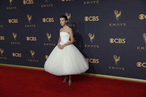 MillieBobbyBrown_2017_EmmyAwards_223_9852481214770983.jpeg