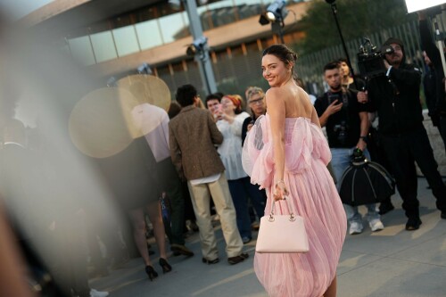 Miranda-Kerr_DiorCruiseShow_May132026_HQPicsSpace_1_45e7ff5679451c3d.jpeg