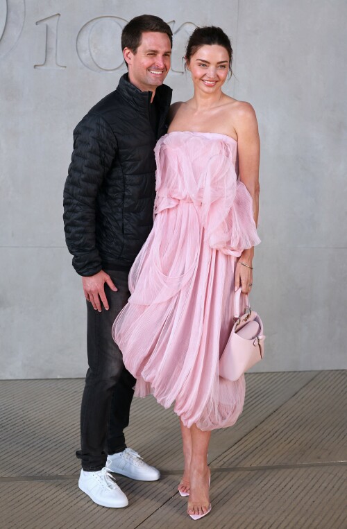 Miranda-Kerr_DiorCruiseShow_May132026_HQPicsSpace_37_eec8aeda144d3268.jpeg