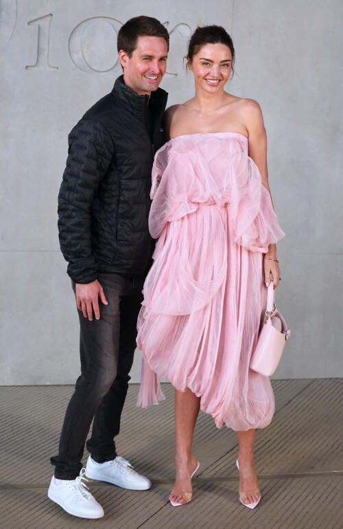Miranda-Kerr_DiorCruiseShow_May132026_HQPicsSpace_41_b1c426220e1ba666.jpeg