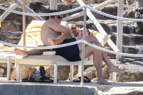 DuaLipa_CallumTurner_PortoErcole_Italy_June212026_10_dcf7d88aedaf971f