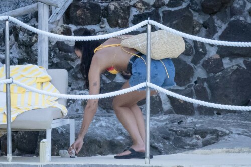 DuaLipa_CallumTurner_PortoErcole_Italy_June212026_2_fc048341446f36b8