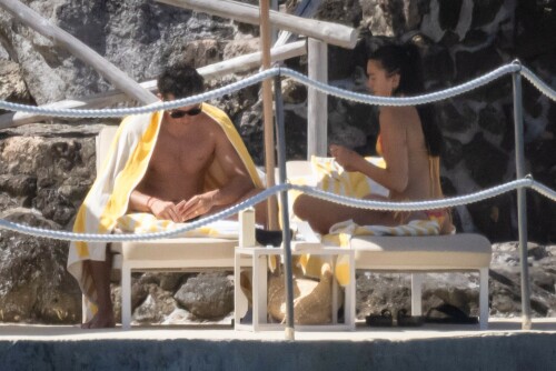 DuaLipa_CallumTurner_PortoErcole_Italy_June212026_33_41163ff967cdc017